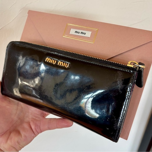 MIU MIU Patent Leather Wallet - Picture 3 of 15